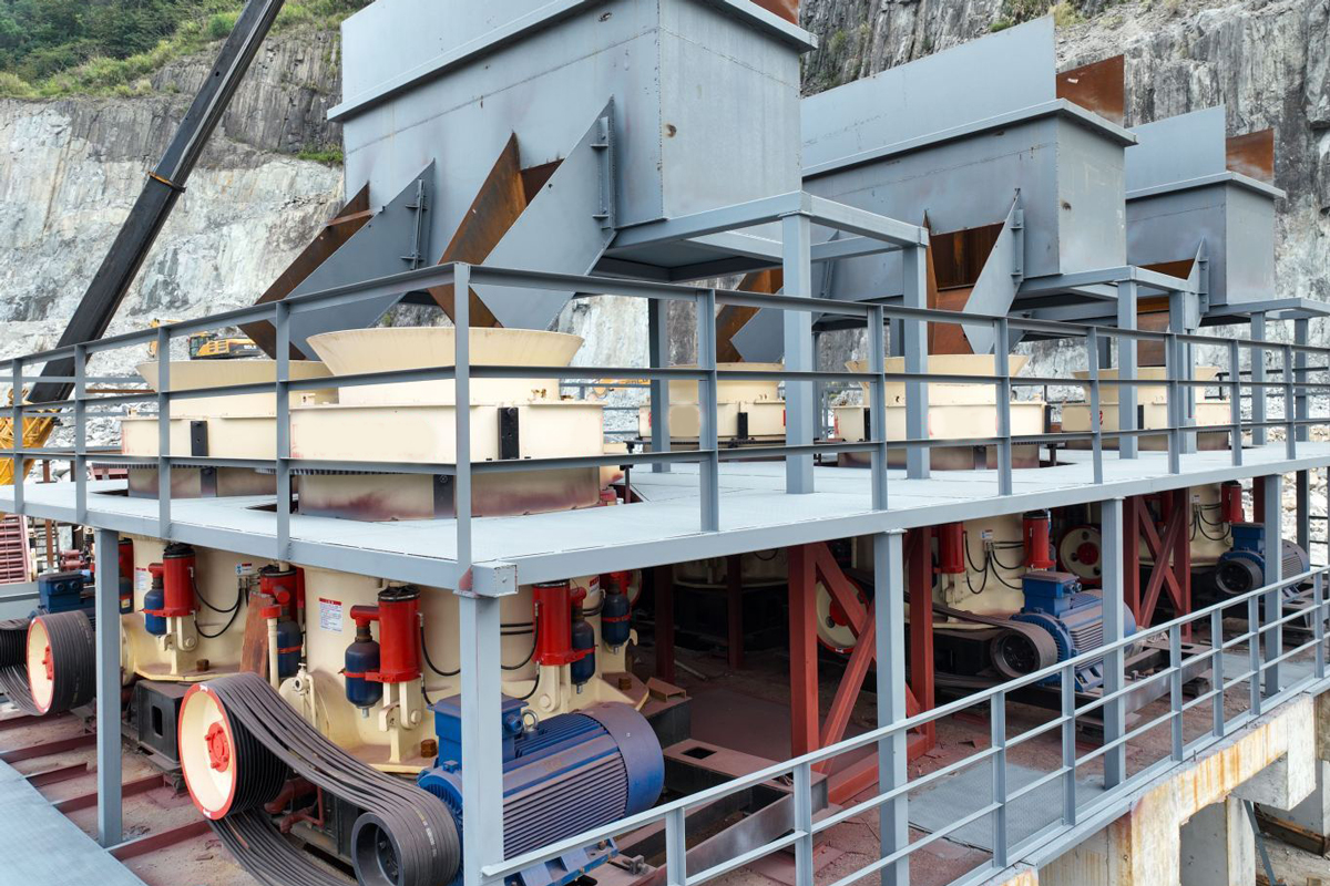Cone crusher wear parts