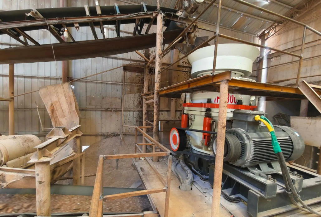 HP300 crusher3