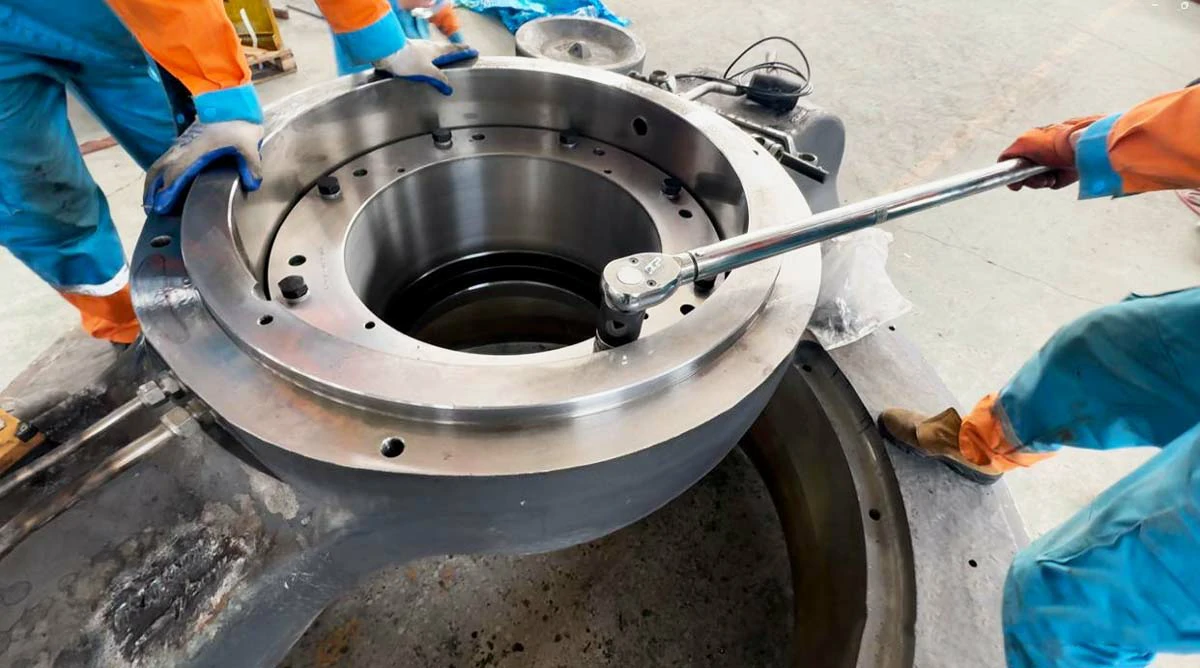 Maintenance of multi-cylinder cone crusher