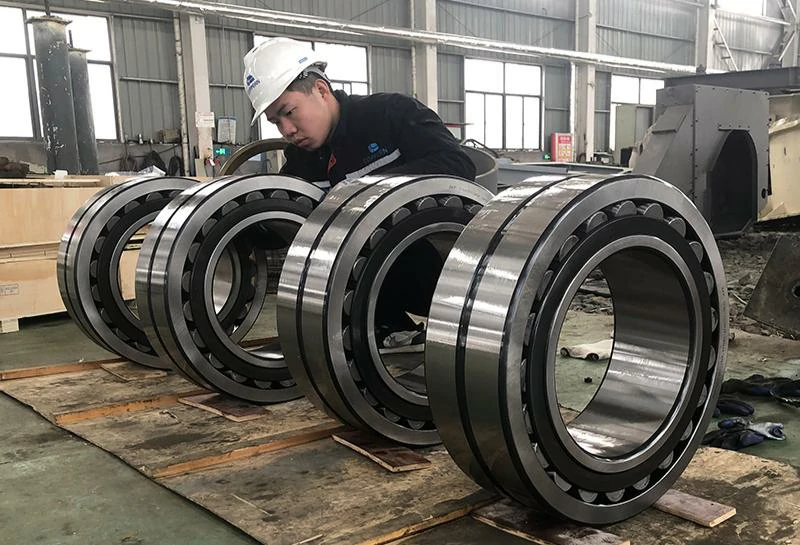 Jaw crusher parts eccentric shaft bearing