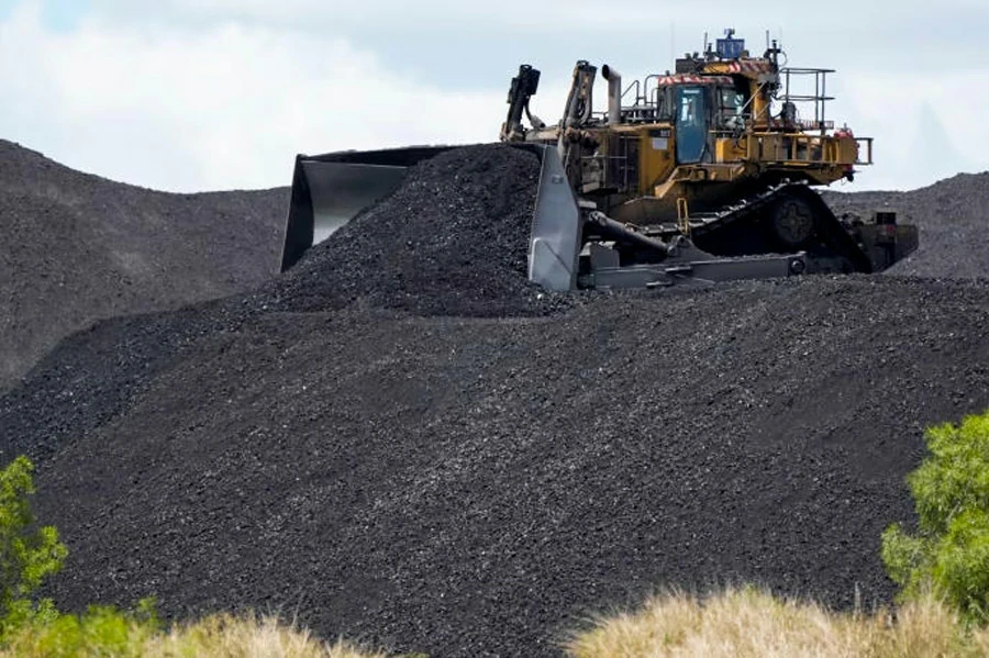Crushed coal ready for downstream processing